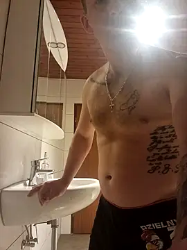 Snapshot of magicSeX4You chatting on February 2025 05:36:01 PM magicSeX4You online show from February 2025 05:36:01 PM