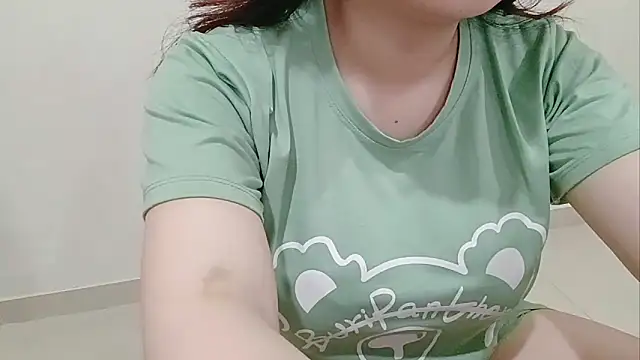 Milajinxi online show from April 2026 01:06:01 AM