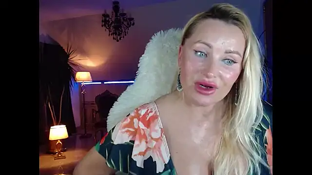 eyesangel22 online show from December 2024 03:42:02 PM