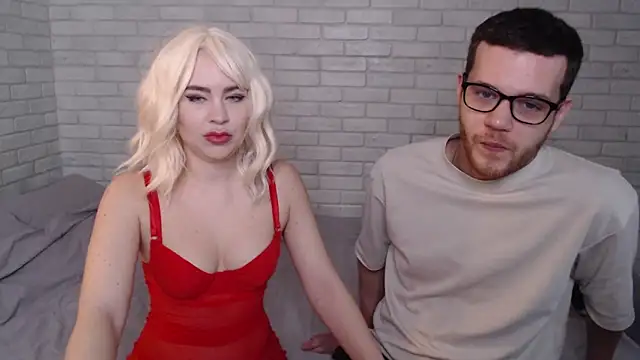 Fuckyoursecretary69 online show from March 2025 10:45:01 AM