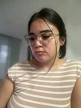 CamilaSofiia online show from June 2026 10:49:02 PM