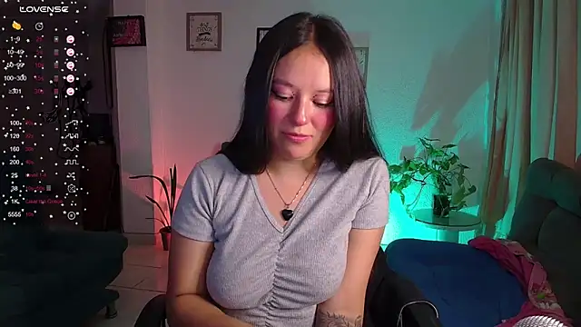 Lexie Thompson10 online show from February 2025 06:35:01 AM