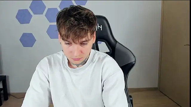 Chris Tyson online show from January 2025 02:19:01 PM