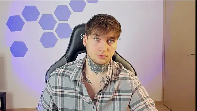 Chris Tyson online show from February 2025 12:47:01 PM