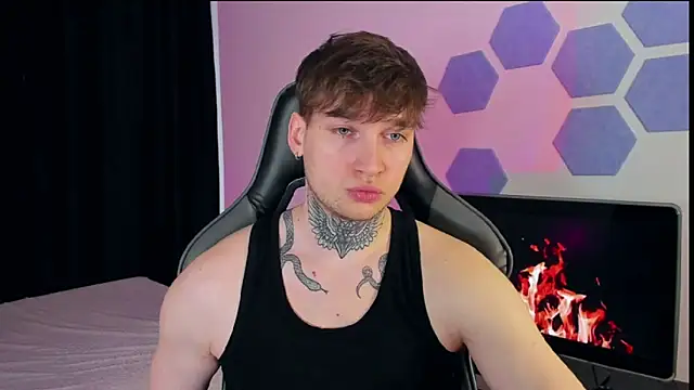 Chris Tyson online show from March 2025 04:26:01 AM