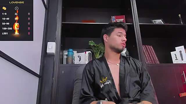 EdwardRoss  online show from February 2025 01:31:02 AM