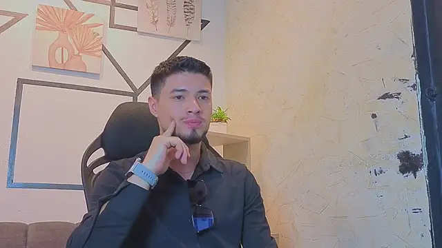 EdwardRoss  online show from September 2025 07:03:01 PM