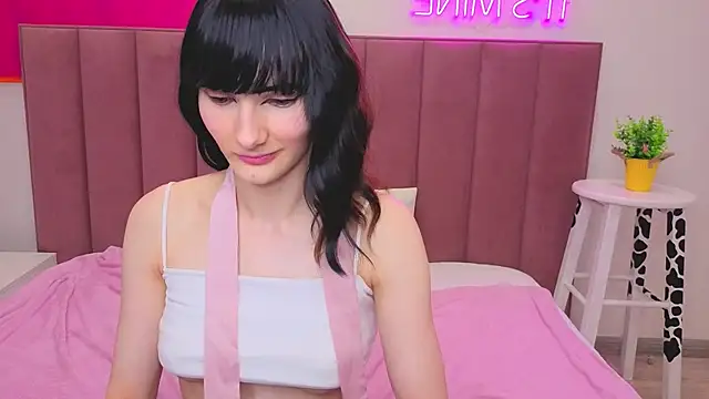 Snapshot of Lili_flowerr chatting on July 2026 10:30:02 AM Lili flowerr online show from July 2026 10:30:02 AM