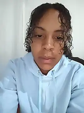 Snapshot of Julia_Pretinha chatting on January 2026 01:30:01 AM Julia Pretinha online show from January 2026 01:30:01 AM