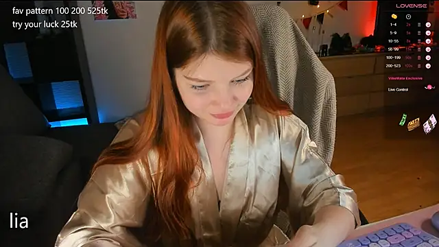 lil lia online show from March 2025 09:16:02 PM