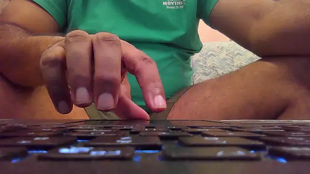 deltaforce1987 online show from December 2024 01:48:02 AM