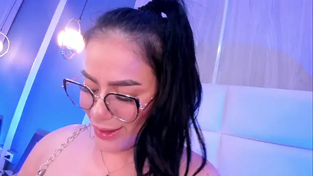 Miah gomez  online show from March 2025 11:03:02 PM