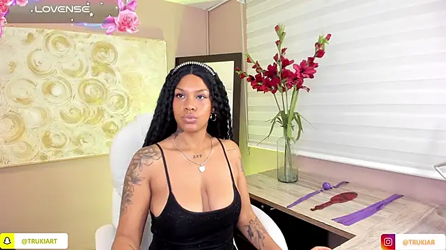 haiiley more online show from December 2024 08:01:02 AM