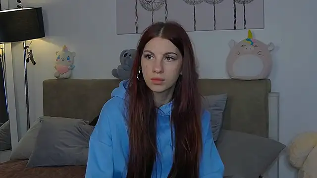 CassKiera online show from October 2025 05:18:01 AM