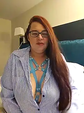 Snapshot of Sexy_Binxy chatting on December 2024 10:23:02 PM Sexy Binxy online show from December 2024 10:23:02 PM