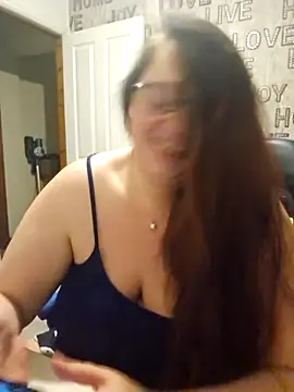 Snapshot of Sexy_Binxy chatting on February 2026 05:08:02 AM Sexy Binxy online show from February 2026 05:08:02 AM