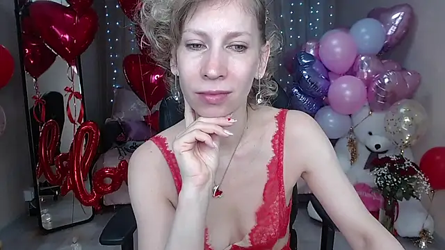AdrianaSea online show from February 2025 04:03:01 AM