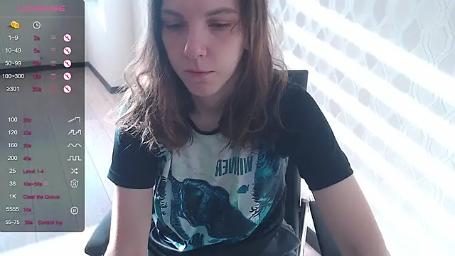 LisaHeart online show from October 2025 12:44:02 PM