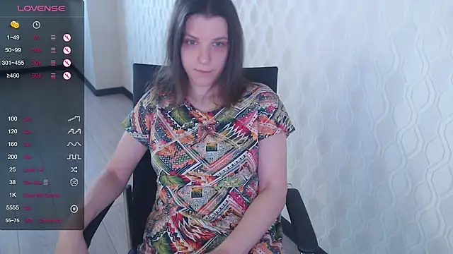 LisaHeart online show from August 2026 04:44:01 PM