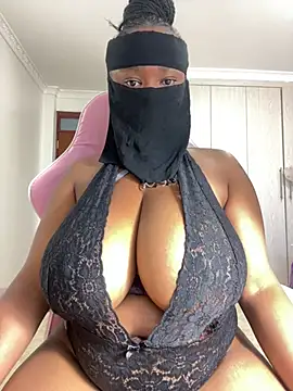 BoobiesGalore online show from June 2026 12:18:01 PM
