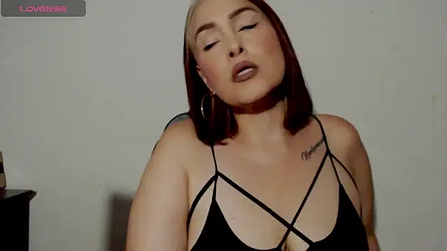 Miss Agatha online show from January 2026 12:35:01 AM