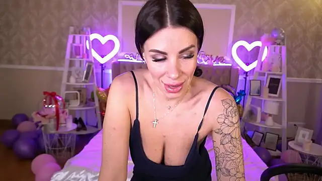 IsabellaFoxyy online show from February 2025 04:47:01 PM