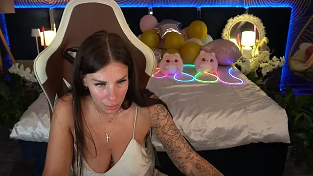 Snapshot of IsabellaFoxyy chatting on July 2026 12:26:02 PM IsabellaFoxyy online show from July 2026 12:26:02 PM