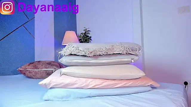 Voluptupus-girl online show from April 2026 10:42:02 PM