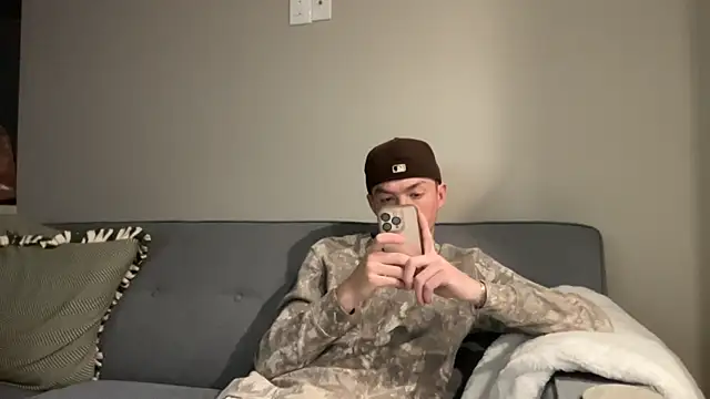 younghungginger online show from November 2025 12:49:01 AM