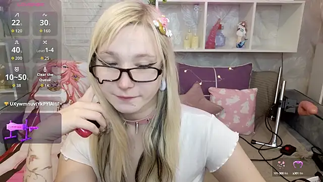 MeowkaKitty online show from September 2025 01:44:01 AM