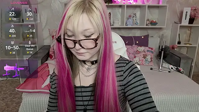 MeowkaKitty online show from April 2026 01:37:02 AM