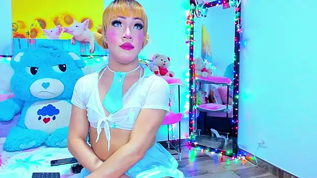 Candy Candy   online show from April 2026 09:23:01 PM