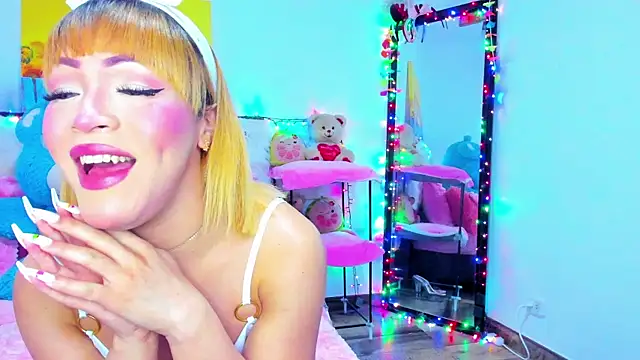 Candy Candy   online show from May 2026 06:26:02 PM