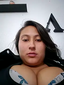 Celeem  online show from January 2025 03:52:01 AM