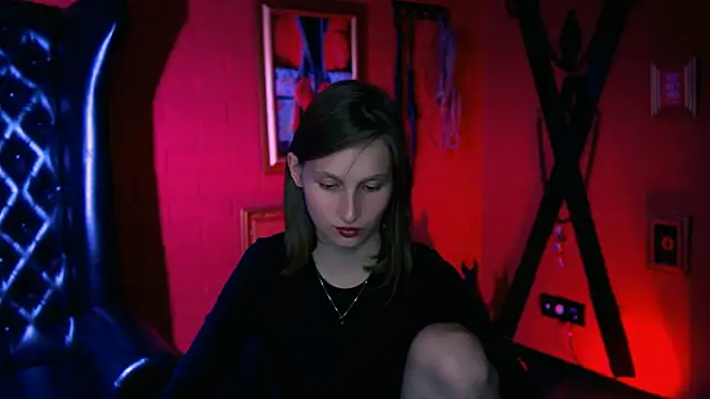 Snapshot of EllaHorton chatting on September 2025 04:40:02 PM EllaHorton online show from September 2025 04:40:02 PM