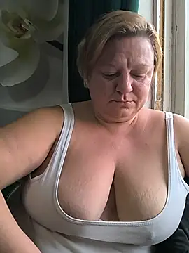 Snapshot of jusichka chatting on July 2026 05:08:02 PM jusichka online show from July 2026 05:08:02 PM