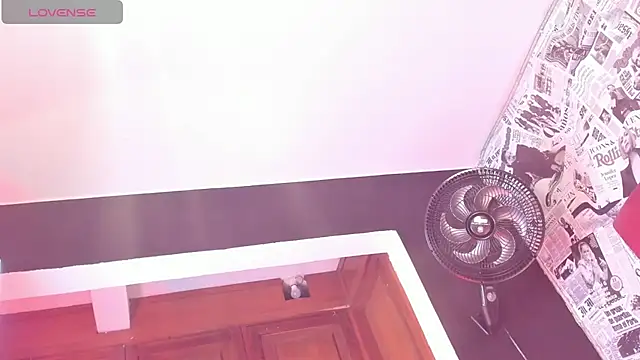 hot milkbitch online show from November 2025 02:25:01 AM