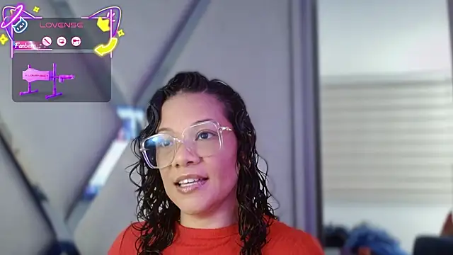 Snapshot of paula_daniela1 chatting on November 2025 09:46:01 PM paula daniela1 online show from November 2025 09:46:01 PM