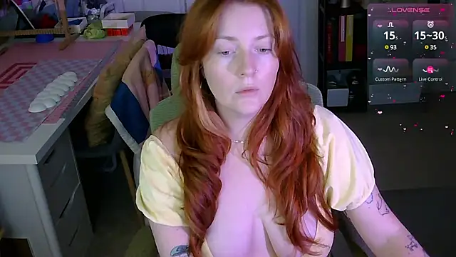 Snapshot of pinkmatter666 chatting on January 2025 10:29:02 PM pinkmatter666 online show from January 2025 10:29:02 PM