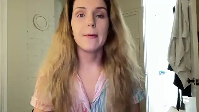 Snapshot of sexylilly69 chatting on July 2026 01:56:01 AM sexylilly69 online show from July 2026 01:56:01 AM