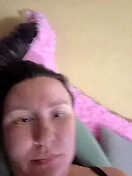 Snapshot of AlexaLexie chatting on June 2026 10:42:01 AM AlexaLexie online show from June 2026 10:42:01 AM