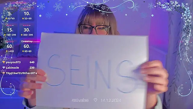 estivalae online show from December 2024 01:46:01 AM