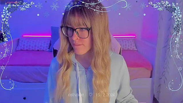 estivalae online show from December 2024 05:20:02 PM