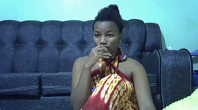 prettychoco1 online show from February 2025 05:11:02 PM