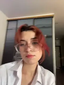 Snapshot of Evangeline_Lawrence_ chatting on December 2025 07:52:02 PM Evangeline Lawrence online show from December 2025 07:52:02 PM