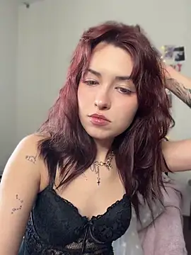 Evangeline Lawrence  online show from April 2026 11:02:02 AM