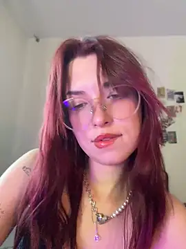Snapshot of Evangeline_Lawrence_ chatting on July 2026 04:34:02 PM Evangeline Lawrence online show from July 2026 04:34:02 PM