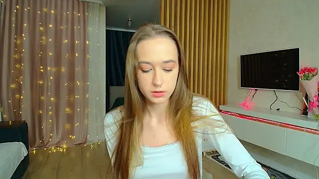 Snapshot of Sweett_Monica chatting on March 2025 02:16:01 PM Sweett Monica online show from March 2025 02:16:01 PM