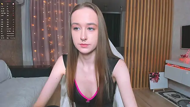 Snapshot of Sweett_Monica chatting on March 2025 05:13:01 PM Sweett Monica online show from March 2025 05:13:01 PM