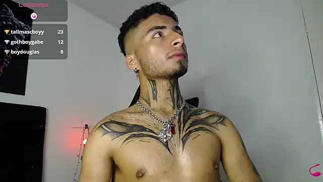 JuanCamiilo 66 online show from February 2025 08:11:02 AM